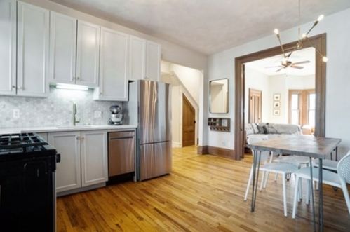 50 Sheridan St, Roxbury-Xing, MA 02130 exterior