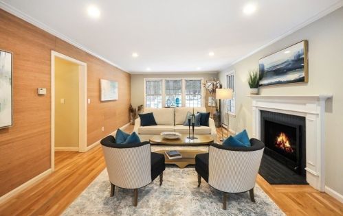 22 Knowlton Dr, Acton, MA 01720 exterior