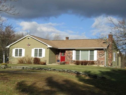 109 Reed Rd, Columbia, NH 03576 exterior