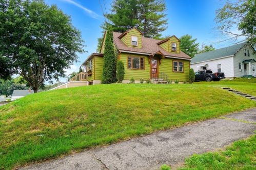 12 Trueworthy Ave, Augusta, ME 04330 exterior