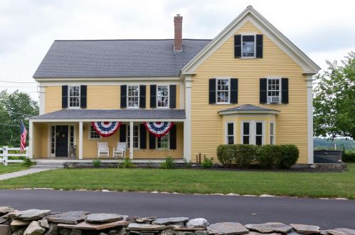 19 Broad St, Hollis, NH 03049 exterior