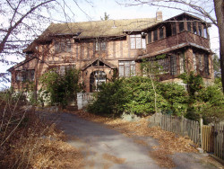 503 Beacon St, Newton, MA 02459 exterior
