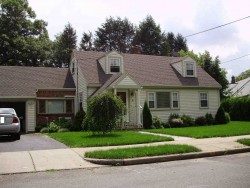 28 Truman Rd, Newton, MA 02459 exterior