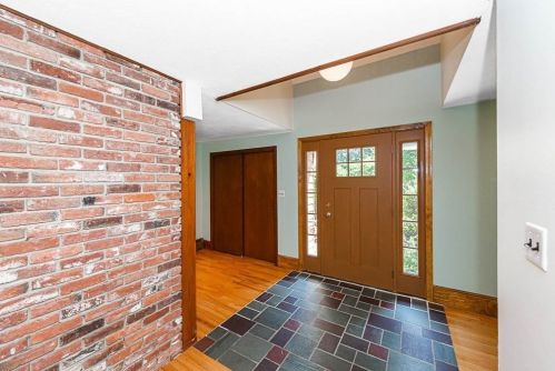 11 Indian Ridge Rd, West Newbury, MA 01985 exterior