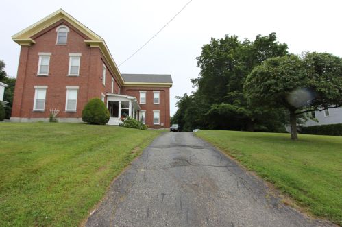 603 Main St, Lewiston, ME 04240 exterior