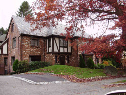 146 Allerton Rd, Newton, MA 02459 exterior