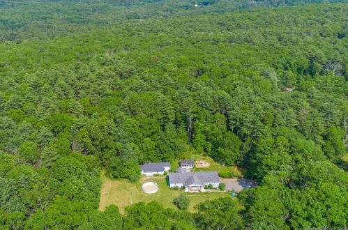 152 Thompson Pike, Killingly, CT 06241 exterior
