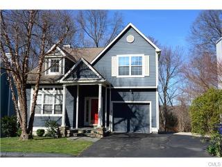 15 Linden Hts, Norwalk, CT 06851 exterior