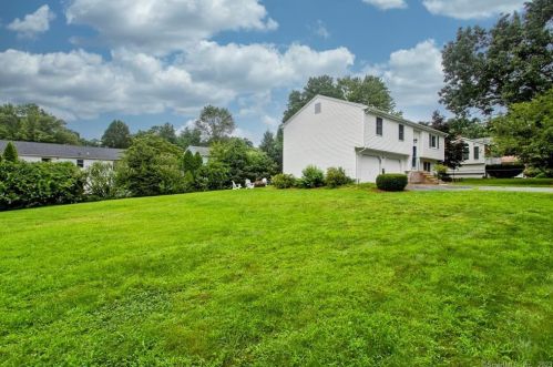 3 Bouvier St, Enfield, CT 06082 exterior