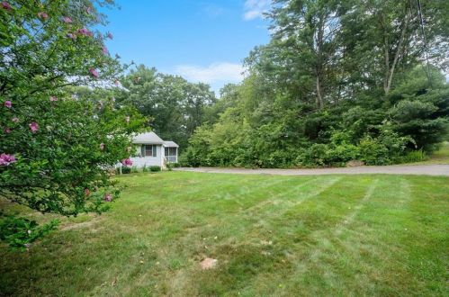 41 Dolly Pond Rd, Exeter, RI 02822 exterior