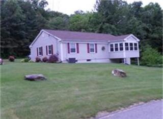62 Pondview Dr, Hampden, MA 01036 exterior