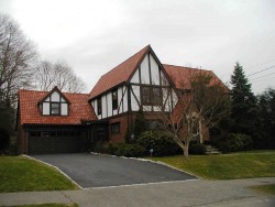 78 Wauwinet Rd, Newton, MA 02465 exterior