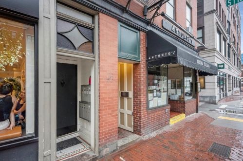 286 Cambridge St, Roxbury-Xing, MA 02129 exterior