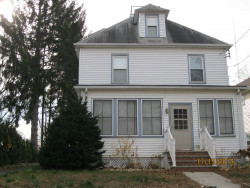 32 Champa St, Newton, MA 02464 exterior