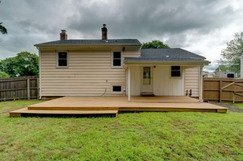 64 Minthal Dr, Southington, CT 06489 exterior
