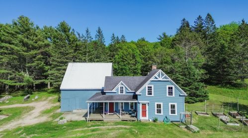 521 Caterpillar Hill Rd, Sedgwick, ME 04676 exterior