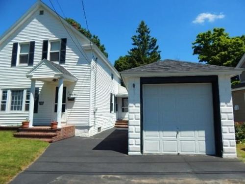 25 Grove St, Methuen, MA 01844 exterior