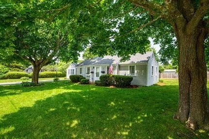 10 Rainbow Rd, Yarmouth, MA 02673 exterior