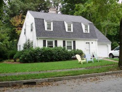 133 Winslow Rd, Newton, MA 02468 exterior