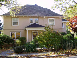 21 Clark St, Newton, MA 02459 exterior