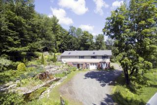 381 Winhall Hollow Rd, Bondville, VT 05340 exterior