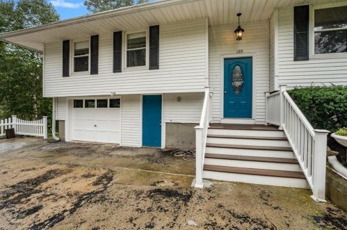 120 Harris Rd, Nashua, NH 03062 exterior