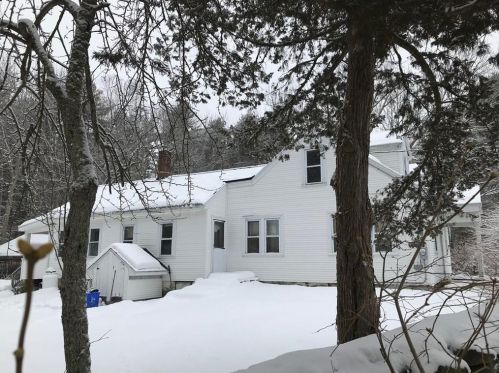 1160 Tarkiln Rd, Burrillville, RI 02830 exterior