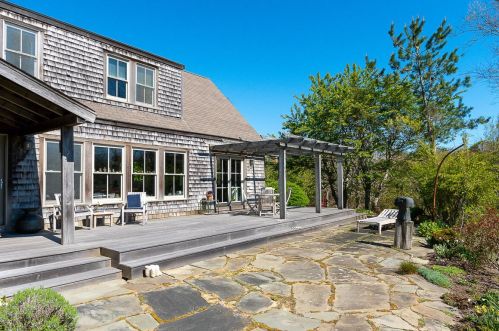 18 Dukes Rd, Nantucket, MA 02554 exterior