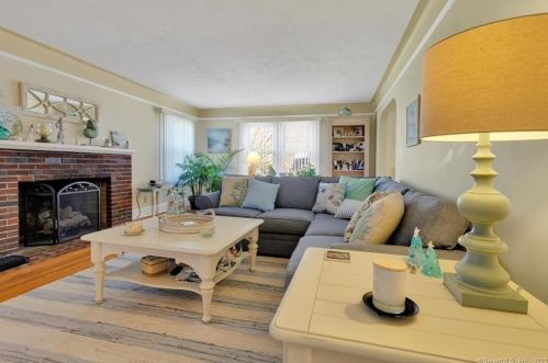 72 Eddy Glover Blvd, New-Britain, CT 06053 exterior