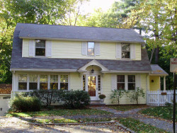 93 Forest St, Newton, MA 02461 exterior