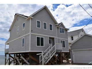 92 Bridgewater Ave, Milford, CT 06460 exterior