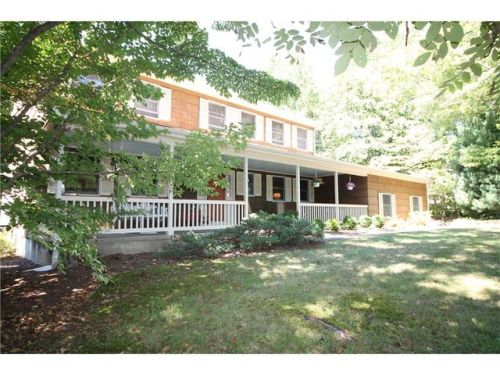15 Pine Ridge Rd, Wilton, CT 06897 exterior