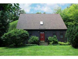 67 Shady Tree Ln, Waitsfield, VT 05673 exterior