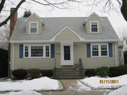 99 Harding St, Newton, MA 02465 exterior