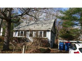 27 Briggs Ave, Plymouth, MA 02360 exterior