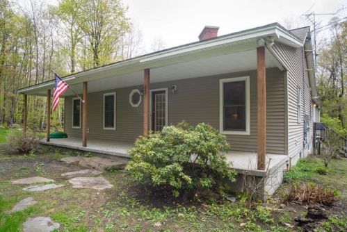 89 Pisgah Rd, Huntington, MA 01050 exterior