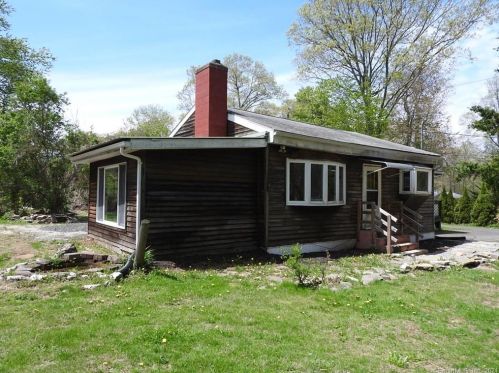 29 White Birch Trl, Higganum, CT 06441 exterior