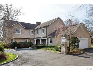 36 Arrowhead Way, Tokeneke, CT 06820 exterior