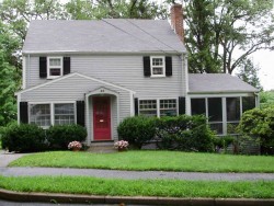 46 Roundwood Rd, Newton, MA 02464 exterior