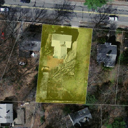 1050 Beacon St, Newton, MA 02459 aerial view