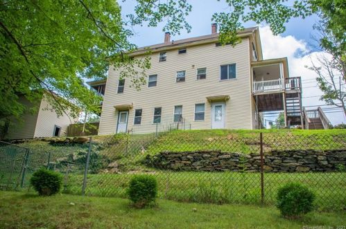 238 Main St, Moosup, CT 06354 exterior