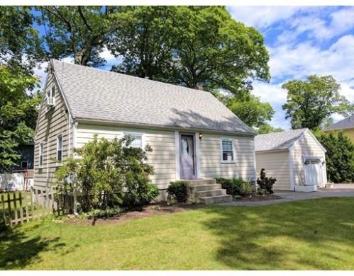 23 Brimbal Ave, Beverly, MA 01915 exterior