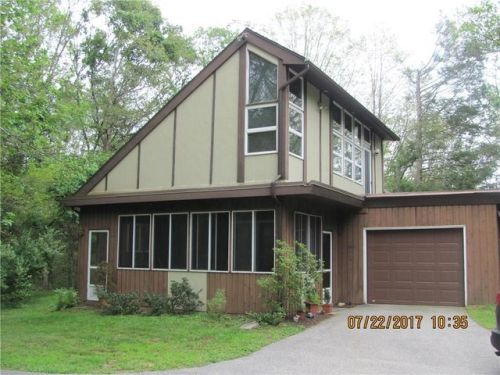 224 South Rd, East-Hampton, CT 06447 exterior