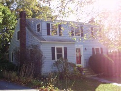 31 Oakmont Rd, Newton, MA 02459 exterior