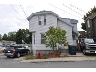 11 Van Buren St, Nashua, NH 03060 exterior