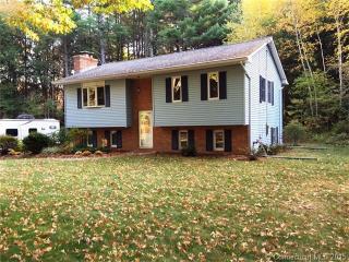 124 Lovers Ln, Plainfield, CT 06374 exterior