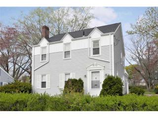 87 George Arden Ave, Warwick, RI 02886 exterior