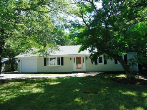 13 Nauset Ln, Centerville, MA 02632 exterior