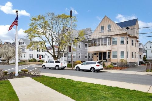 17 Park Rd, Everett, MA 02149 exterior