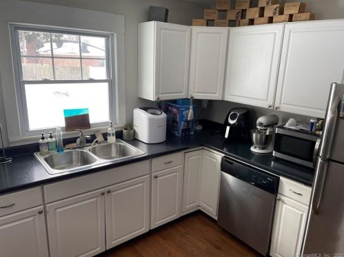 51 North St, Killingly, CT 06239 exterior